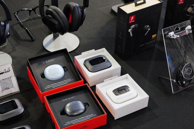 S 2025：展示众多形态的耳机新品凯发k8国际1MORE万魔参展CE(图2)
