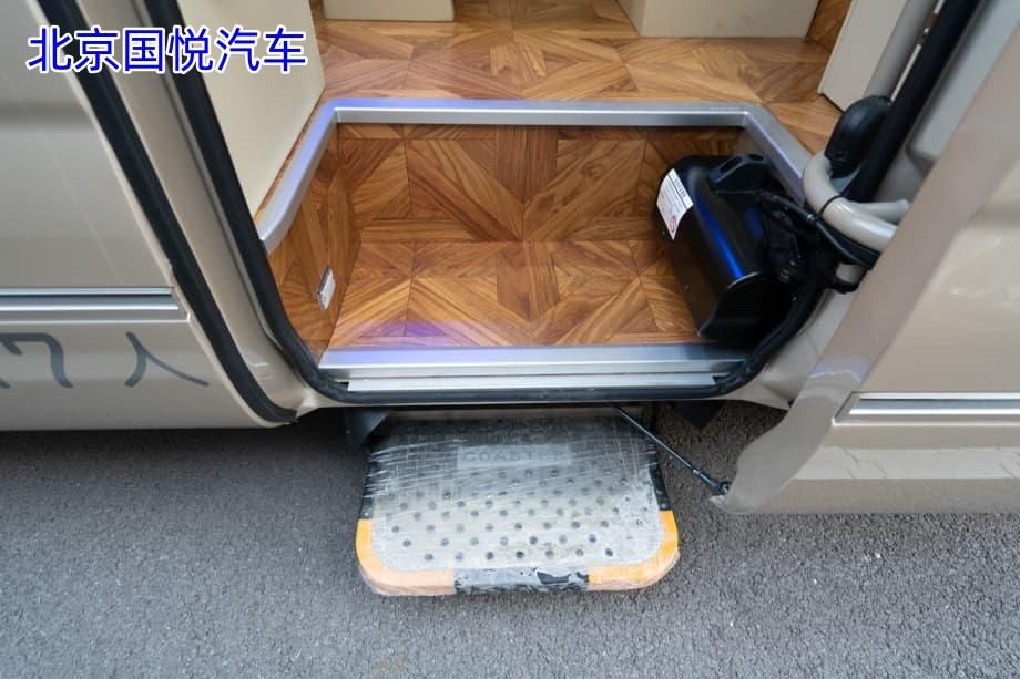 特17座哈尔滨落地多少钱k8凯发一触即发丰田考斯(图10)