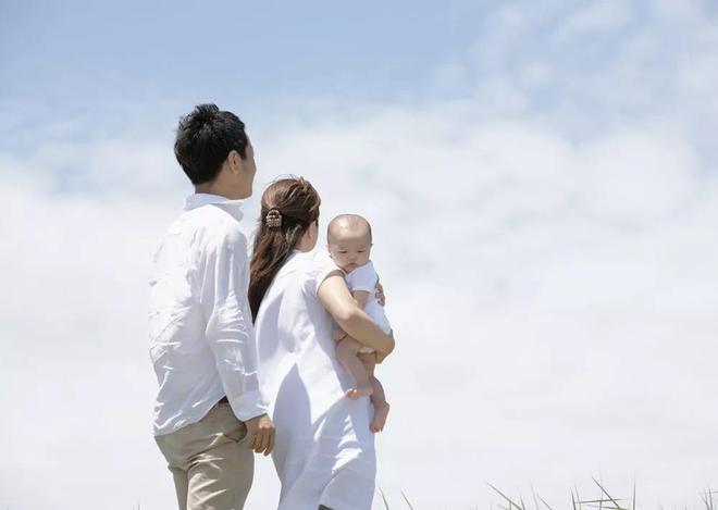 攻击伴侣强势霸道的人不是蠢就是坏k8凯发国际杨绛：长期打压孩子(图3)